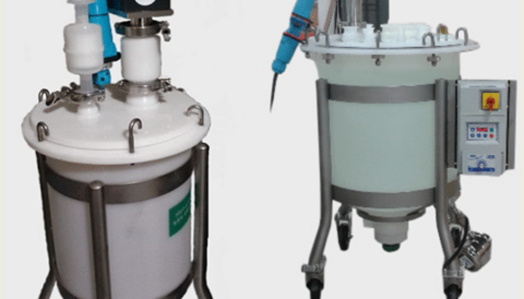 autoclave mixer with poly tanks