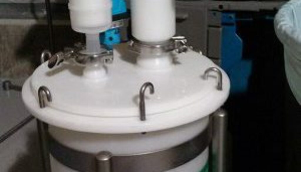 poly mixer non metallic agitator